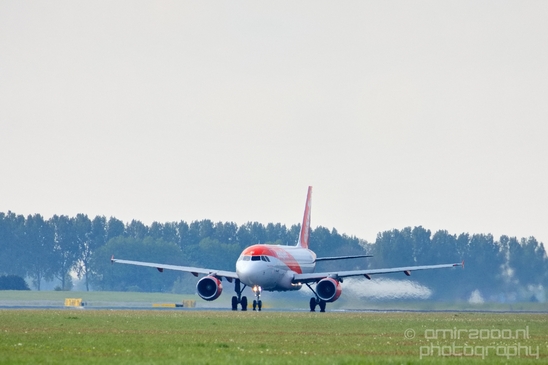 Airbus_A319_MSN_4693_G-EZGI_EasyJet_taking_off_Schiphol_aviation_photography_01.JPG