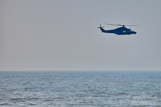 Police_helicopter_over_the_North_Sea_01.JPG