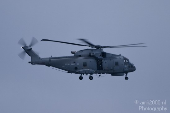 Royal_Navy_merlin_helicopter_001.JPG