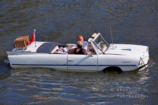 Amphibious_vehicle_amphibian_car_automobile_transportation_photography_04.JPG