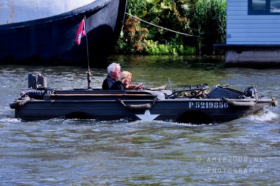 Amphibious_vehicle_amphibian_car_automobile_transportation_photography_14.JPG