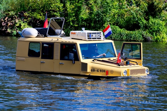 Amphibious_vehicle_amphibian_car_automobile_transportation_photography_15.JPG