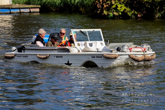 Amphibious_vehicle_amphibian_car_automobile_transportation_photography_16.JPG