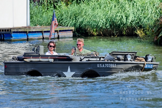 Amphibious_vehicle_amphibian_car_automobile_transportation_photography_18.JPG