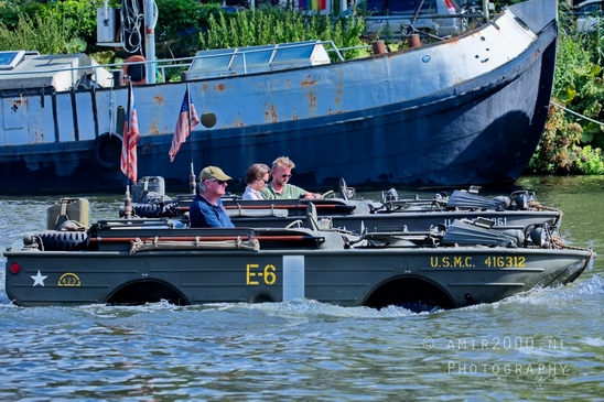 Amphibious_vehicle_amphibian_car_automobile_transportation_photography_19.JPG