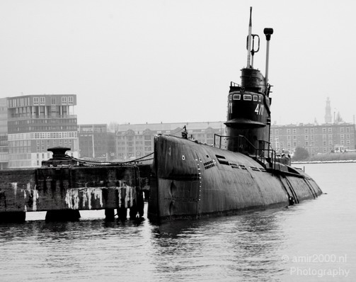 Old_submarine.JPG