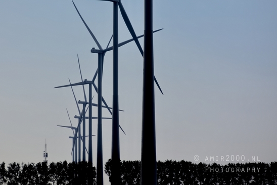 Wind_turbine_dutch_renewable_energy_the_Netherlands_10.JPG
