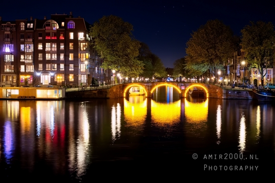 Night_Photography_Amsterdam_centrum_architecture_canals_cityscape_long_exposure_015.JPG